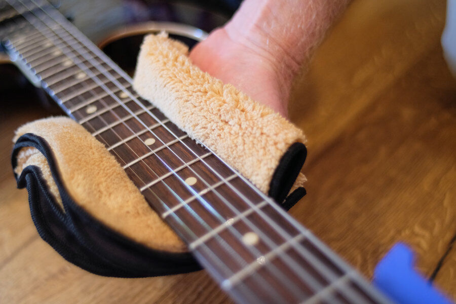 Music Nomad Beyond Plush Microfiber Guitar and Bass Cleaning Cloth, 12" x 12" — view 5