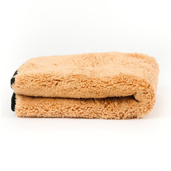 Music Nomad Beyond Plush Microfiber Guitar and Bass Cleaning Cloth, 12" x 12" — view 2