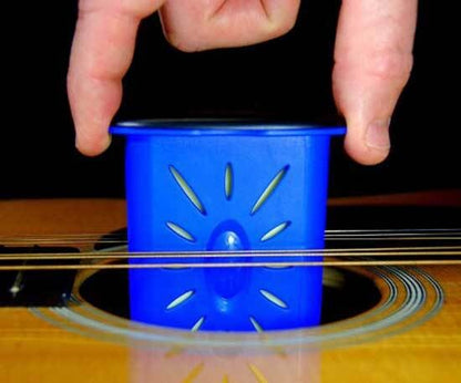 Music Nomad Acoustic Guitar Humidifier with Humid-i-Bar Sponge — view 3