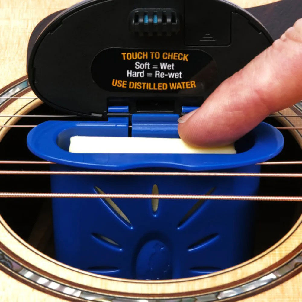 Music Nomad Humitar One Acoustic Guitar Humidifier and Hygrometer with LCD Display — view 5