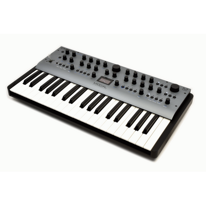 Modal Carbon 8 8-Voice Experimental Synth with 37 Keys — view 6