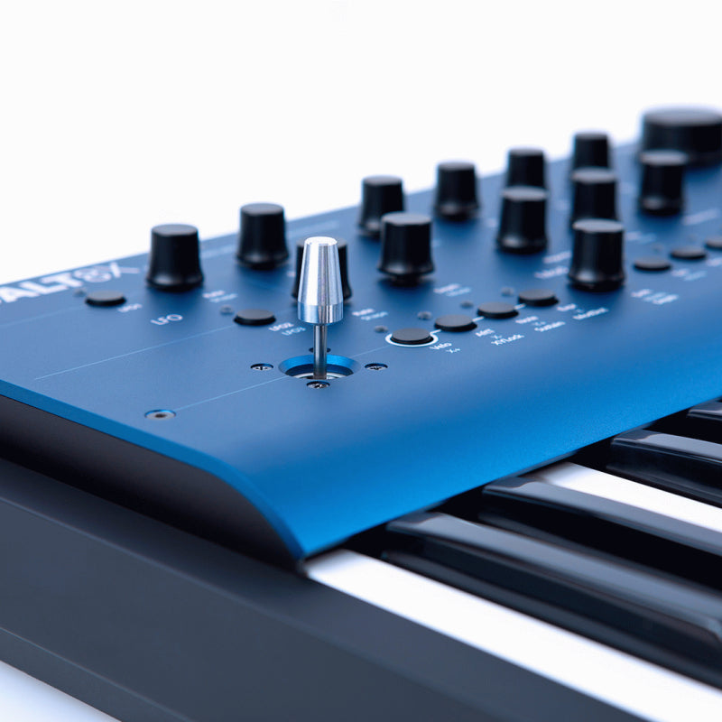 Modal Cobalt8X 61-Key Synthesizer — view 5