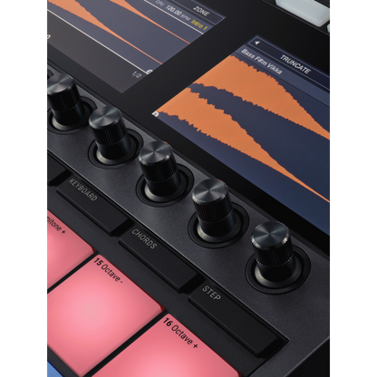 NI Maschine Plus Sampler and Drum Machine — view 6