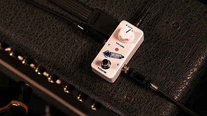 NU-X Mini Core Series Lacerate FET Boost Effects Pedal — view 6