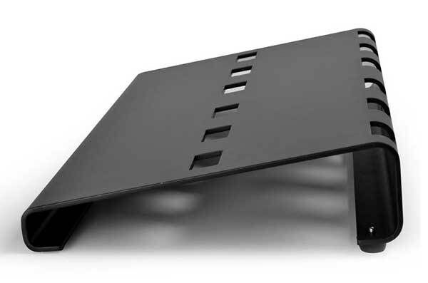 On Stage GPB3000 Large Pedal Board with Custom Gig Bag, Lightweight Aluminum, 18.7" x 9", Fits Up to 10 Pedals, Cable Management System — view 4