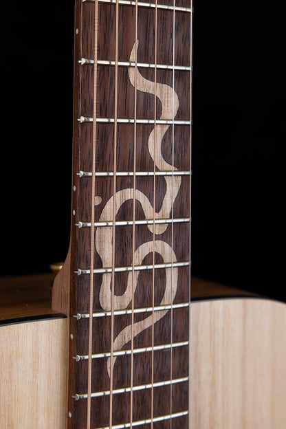 Pratley Josh Teskey Signature Deep Body Concert Acoustic Guitar Blackwood Queensland Fig Top — view 5