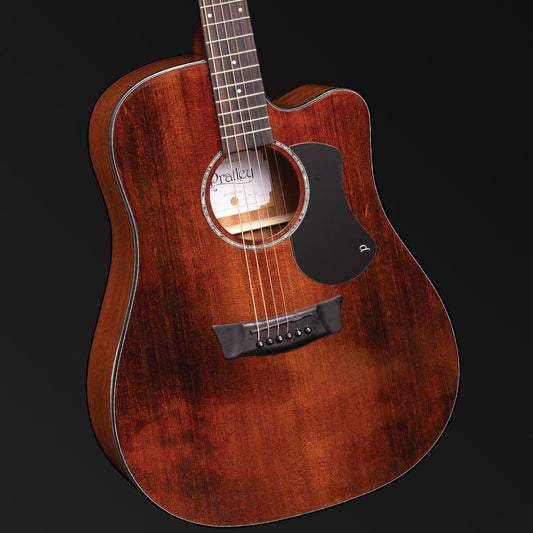 Pratley Traditional Series Dreadnought Cutaway Acoustic Guitar with Aged Spruce Top Mahogany Back Sides Soft Case PRTD-2CE