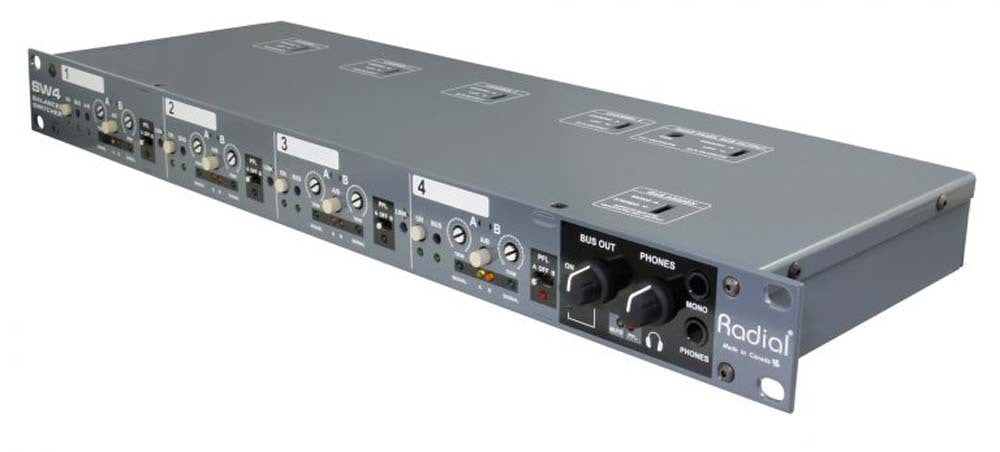 Radial SW4 - 4-ch balanced stereo AB input switcher with summed outputs and PFL — view 2
