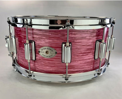 Rogers Dyna-Sonic Custom Series Snare Drum, Red Ripple, 14 x 6.5", Limited Edition, Hand-Built, Floating Snare Rail System, Maple/Poplar Shell — view 2