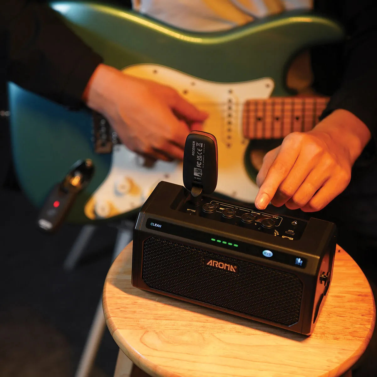 Aroma 10W Electric Guitar Amplifier with Drum Machine TG-08, Bluetooth, Effects, Rechargeable Battery, 5-6 Hours Playtime — view 6
