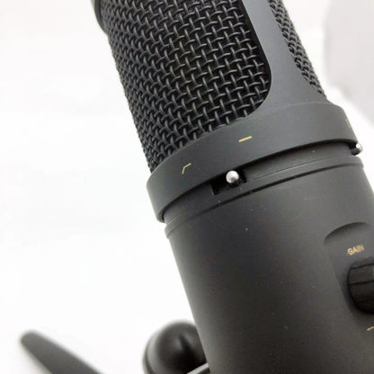 USB Condenser Studio Microphone with Headphone Output, Desk Stand, USB Cable & Carry Bag — view 3
