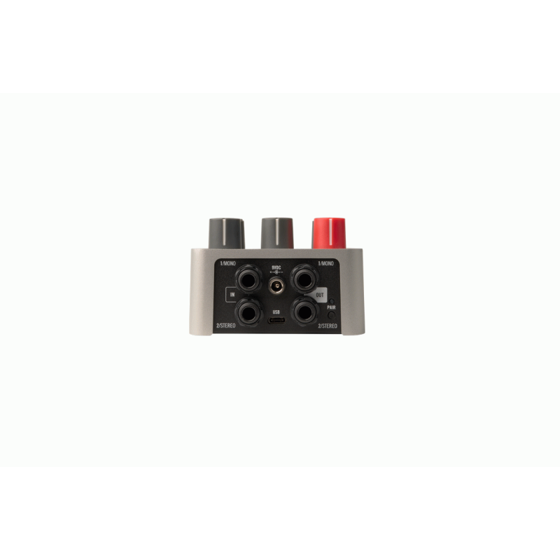 UA Max Preamp & Dual Compressor FX Pedal with Studio Effects and Customizable Footswitches — view 2