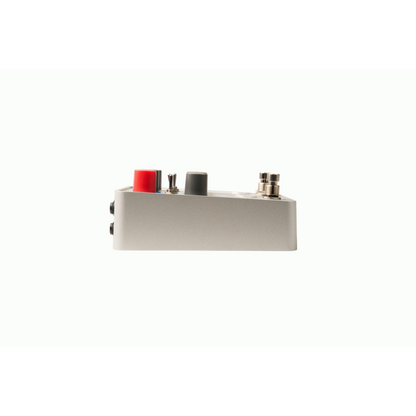 UA Max Preamp & Dual Compressor FX Pedal with Studio Effects and Customizable Footswitches — view 4