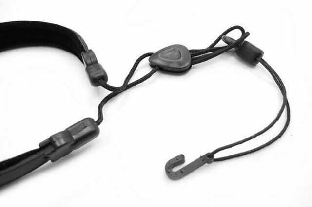 Vorson Soundhole Hook Style Ukulele Strap with Padded Neck — view 2