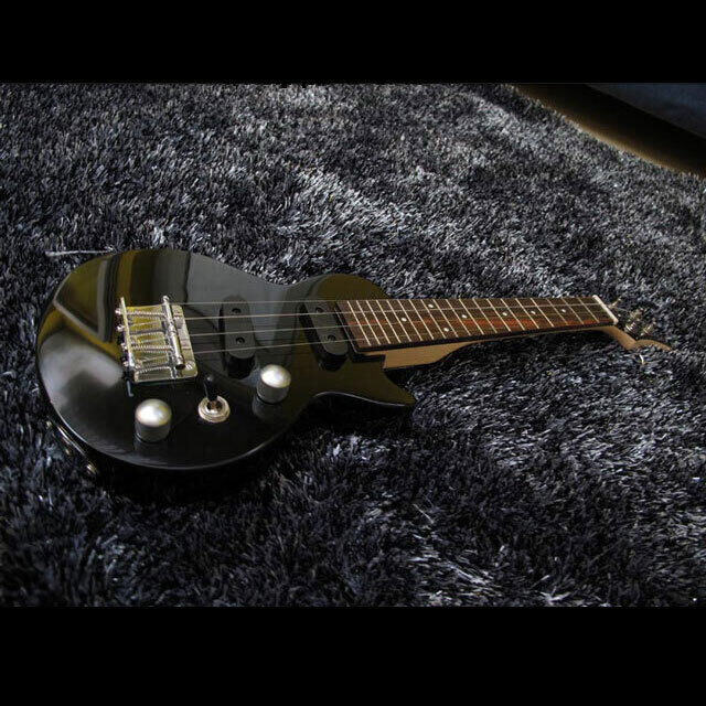 Vorson LP Style Solid Body Electric Ukulele Black with Carry Bag — view 3