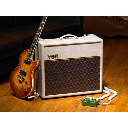 Vox AC15HW1 Hand Wired Combo Amplifier — view 4
