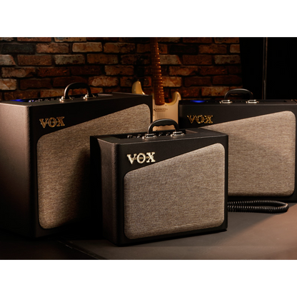 Vox AV30 Analog Combo Amplifier — view 4