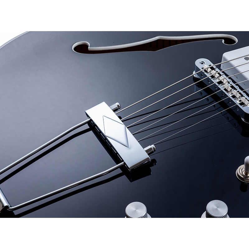 Vox Bobcat V90 Black Semi-Hollow Body Guitar — view 6