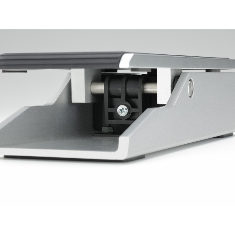 Vox V860 Volume Pedal with Aluminum Body and Hand-Wired Components — view 3