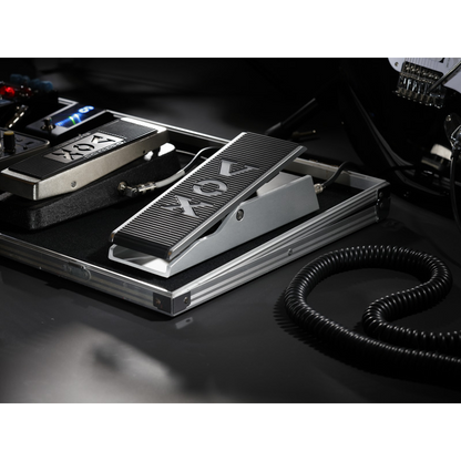 Vox V860 Volume Pedal with Aluminum Body and Hand-Wired Components — view 4