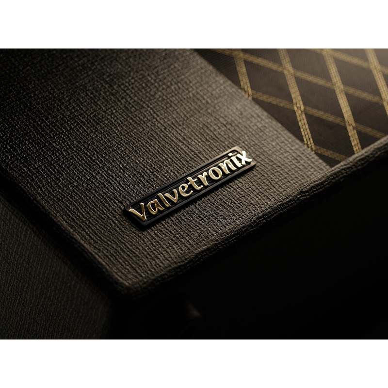Vox VT100X Valvetronix 100W Combo Amplifier — view 3